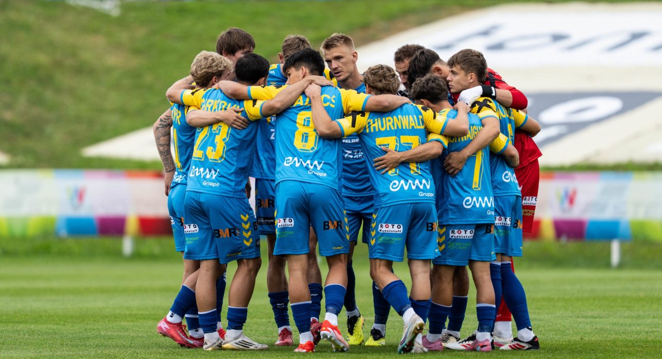 WELS,AUSTRIA,03.AUG.25 - SOCCER - ADMIRAL 2. Liga, FC Hertha Wels vs Floridsdorfer AC Wien. Image shows the Hertha Wels. team. Photo: GEPA pictures/ Julio Arellano
